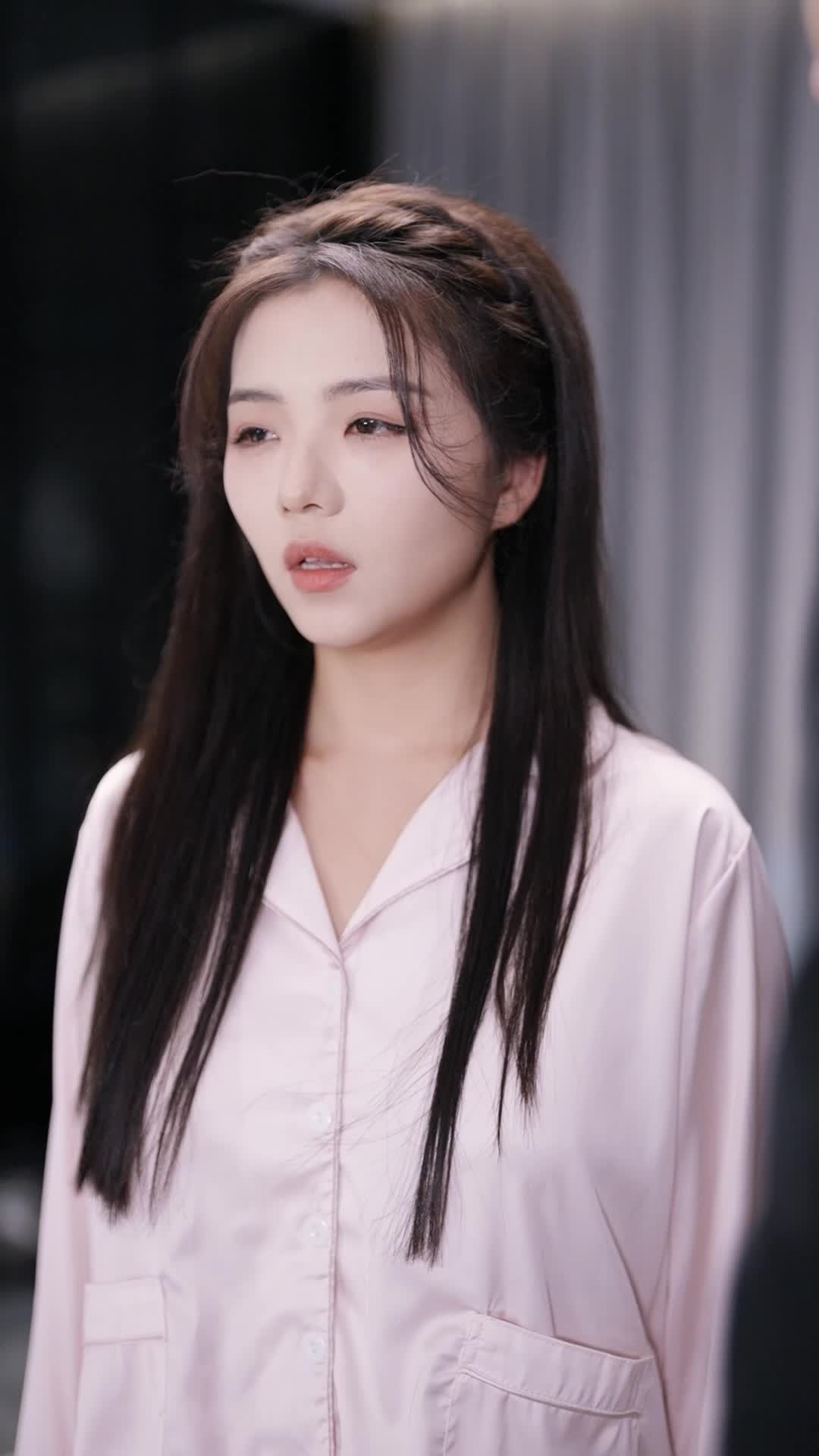 الحلقة 34 - تزوجنا لخمس سنوات! سئمت من حبي